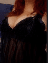 Curvy Cora