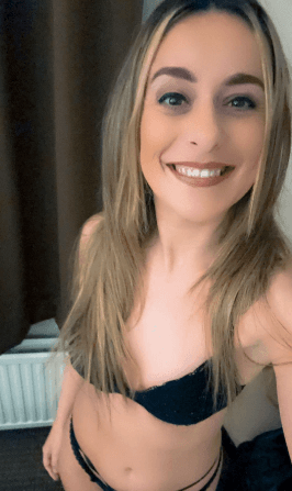 Saucy-sexy-sammie1