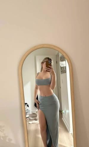 Heisse Latina halb Deutsche halb Brasilianerin