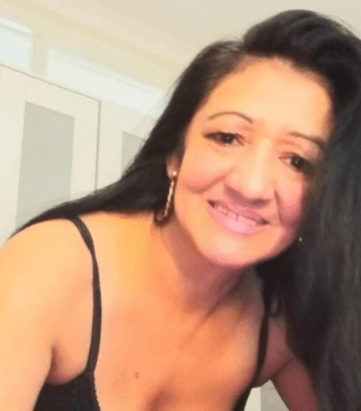 MILF MIRA