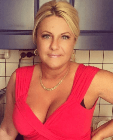 Blond Suzy MILF